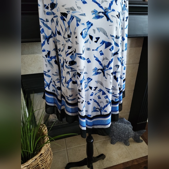 Alfani Ladies Long-sleeved Tunic Top - Picture 6 of 10